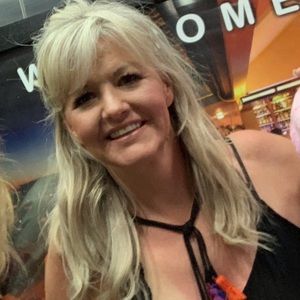 Meet your Posher, Annie